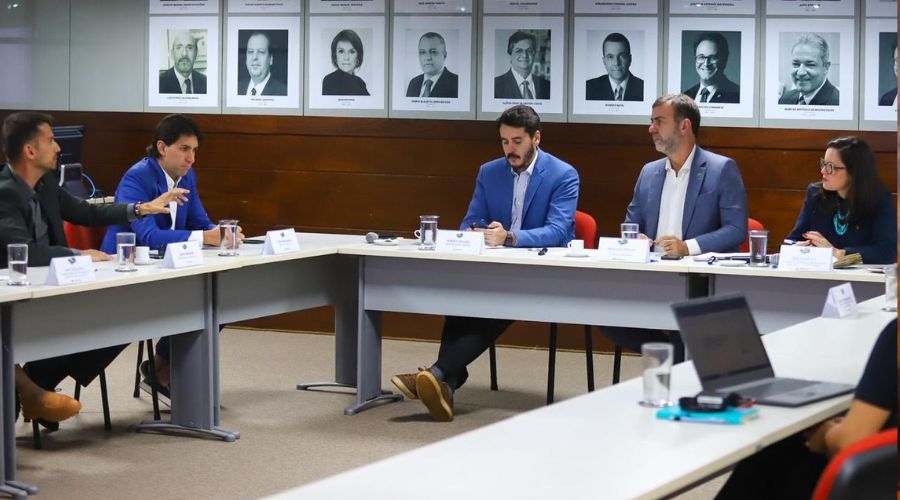 Presidente da Embratur e representantes do Fornatur discutem trabalho conjunto para 2024